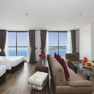 sea-pearl-hotel.nhatrangbesthotels.com/