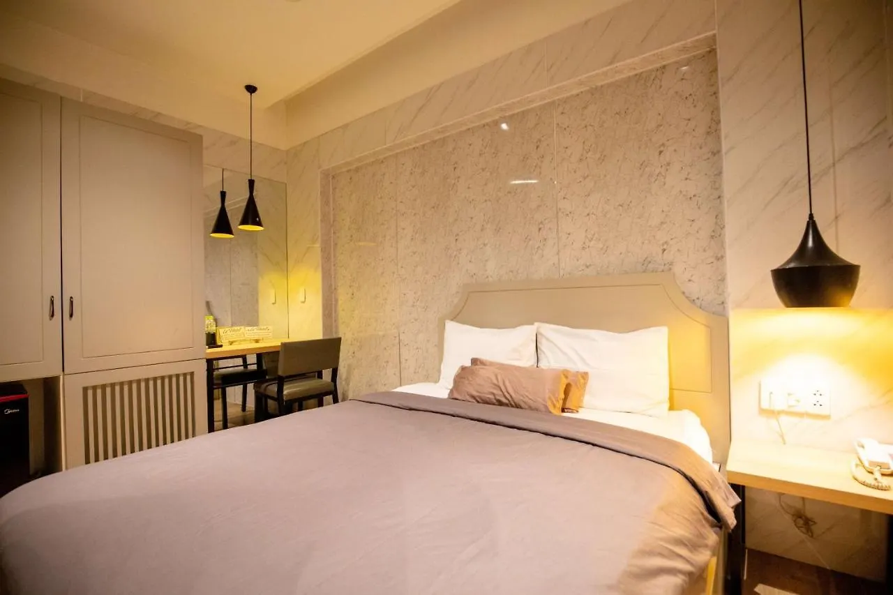 La Hotel Q10 Ho Chi Minh City