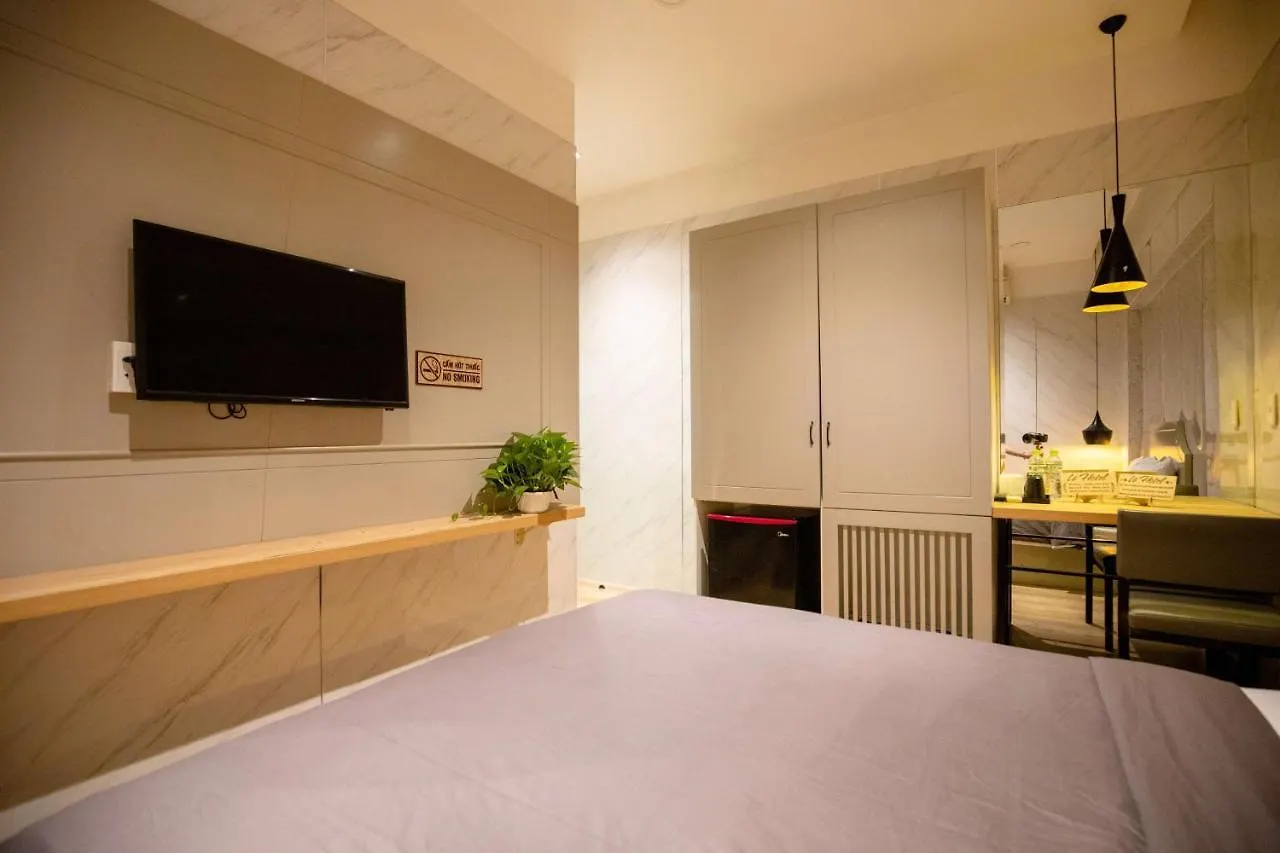 La Hotel Q10 Ho Chi Minh City Vietnam